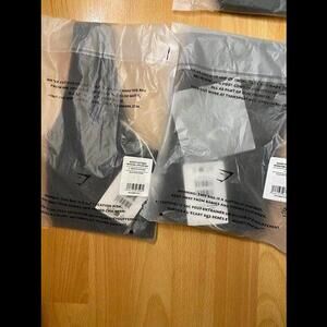 New Gymshark Women -ADAPT PATTERN SEAMLESS LEGGINGS & Bra - size small- Black